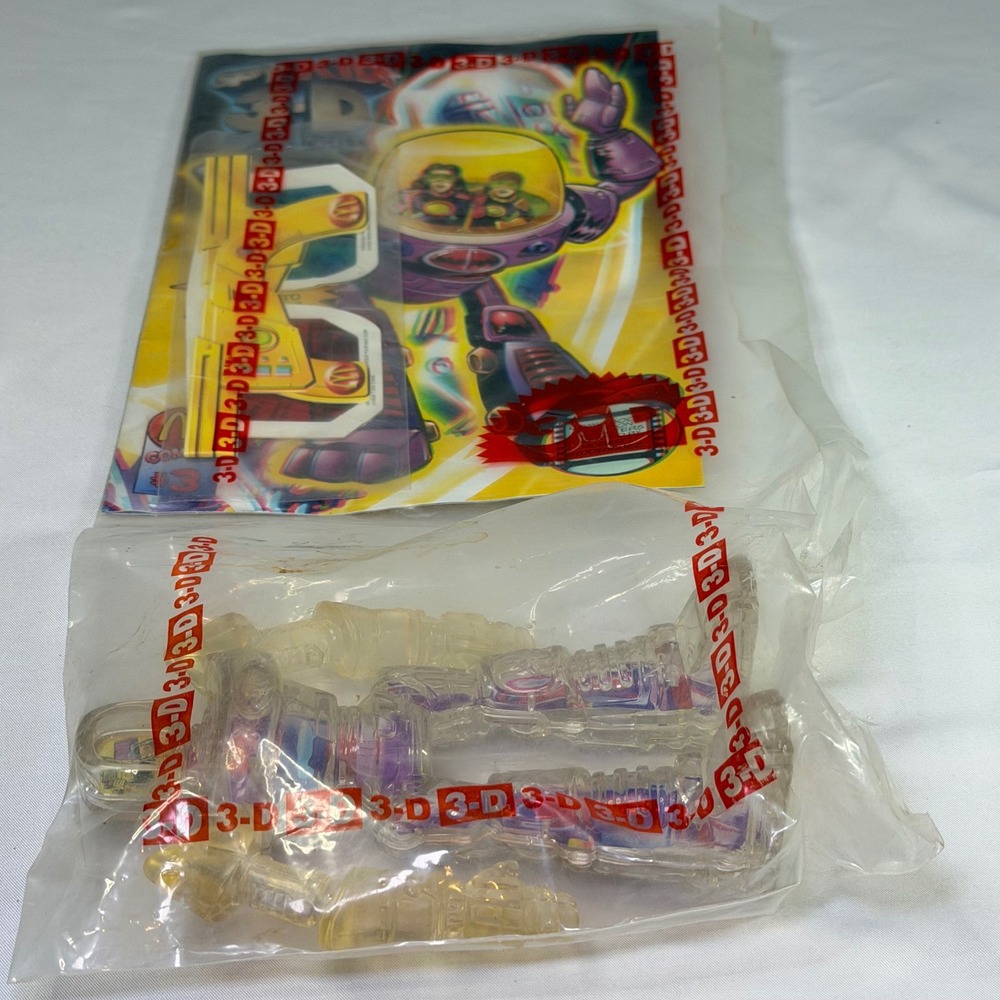 2003 McDonalds Spy Kids 3-D Toy 3 Robot Action Figure Sealed with Glasses